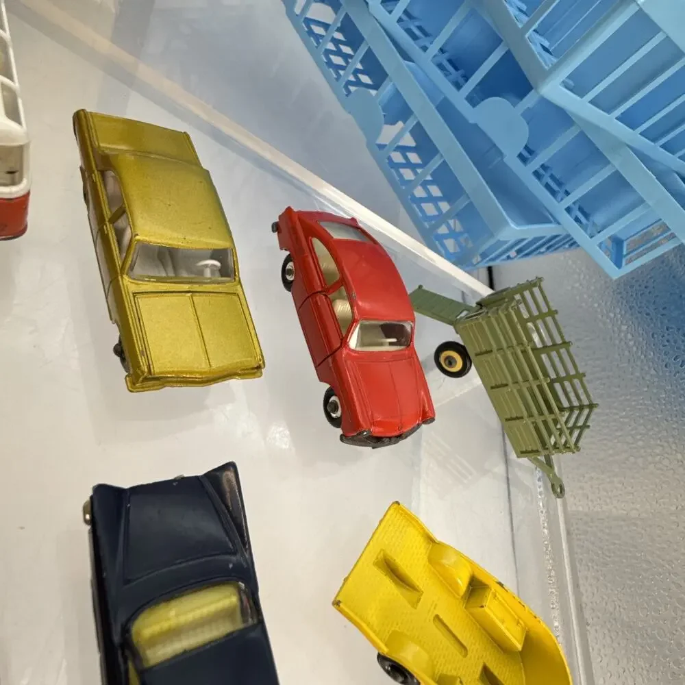 Matchbox Series Collector's Case with Assorted Vehicles 1960s vintage